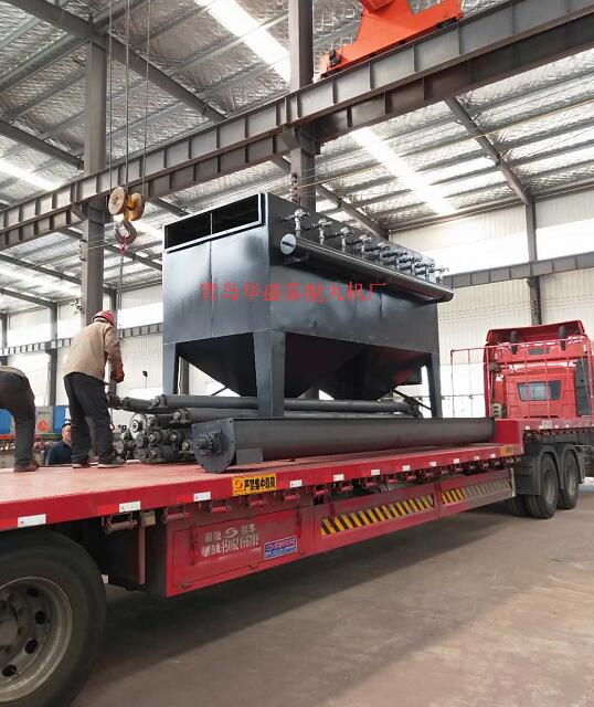 6945輥道式拋丸機發往重慶